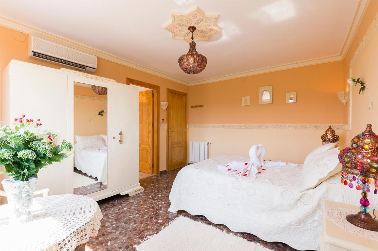 Habitaciones Iraizas Con Piscina Otura Esterno foto
