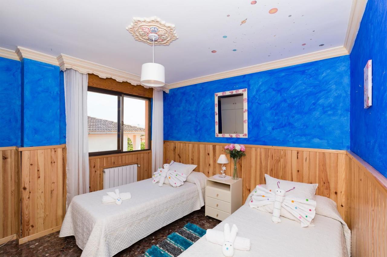 Habitaciones Iraizas Con Piscina Otura Esterno foto